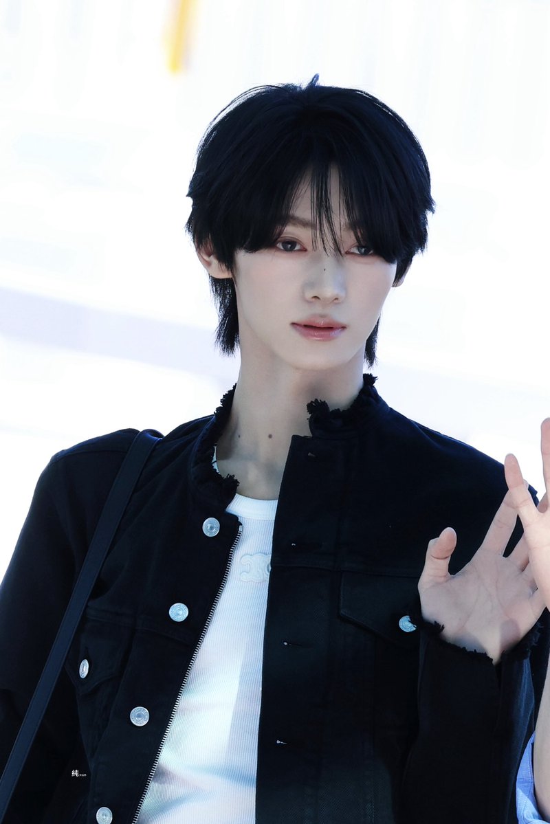 Pure0105_'s tweet photo. 20261002 HD

🐈‍⬛

#HANJIN #한진 #韩振 #ハンジン
#TWS #투어스 #247WithUs https://t.co/sRDi5v8kEx