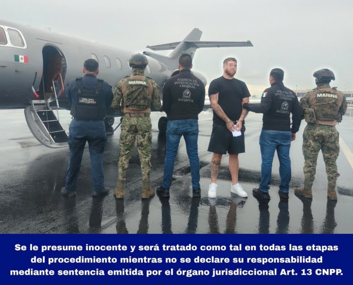 SSC_QROO's tweet photo. Como parte de la coordinación interinstitucional, personal de Interpol, con apoyo de la SEMAR, FGR y Grupo Centurión de la SSC, detuvo en Playa del Carmen a Gabriel “N”, de origen canadiense, quien contaba con una orden de extradición por homicidio.

📲 https://t.co/KCMzdrLOG1 https://t.co/s5HMouf9Tm