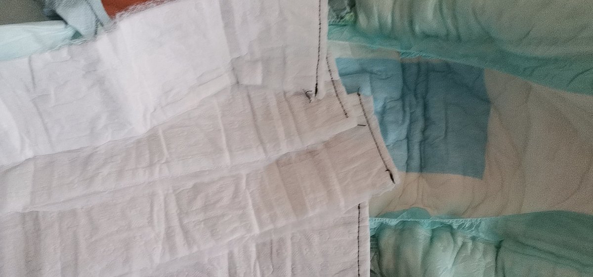 Ris1ngTidalWave's tweet photo. 今天要穿垫了四片助推垫垫的大裤裤呦，不知道会有多苏胡呐
嘿嘿，其实在编辑这条的时候尿尿就已经在被裤裤吸收了哦，而且还是乖乖躺在床上慢慢的一点一点的尿尿呦 #abdl https://t.co/FY6tVUrDyh