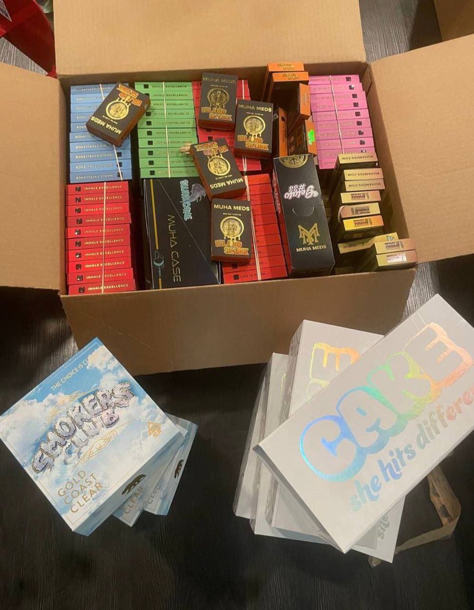 pamsky_'s tweet photo. Cakes, Muhameds, GCC and many other brands available. Got the best tickets rn lmk📲

📦ORDER ON TELE: https://t.co/eqNIY22cG4… https://t.co/xnUmu2e969