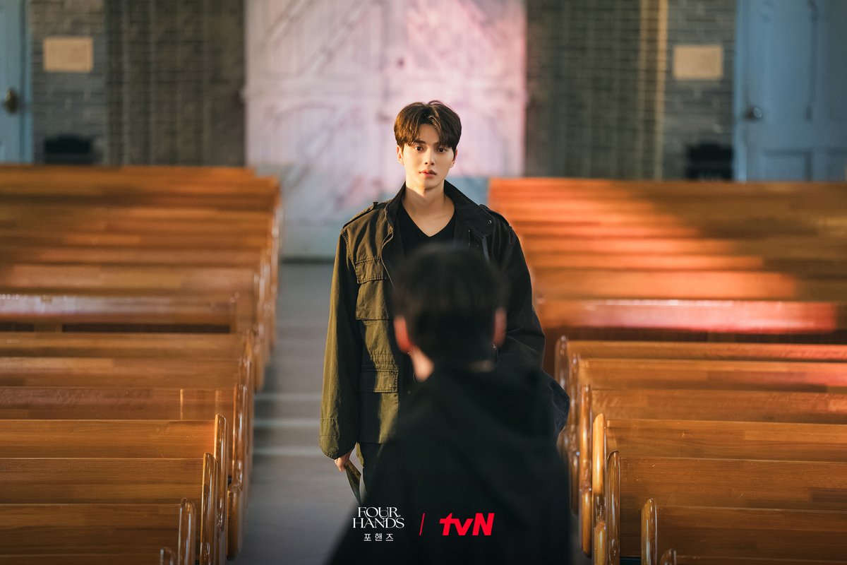 CJnDrama's tweet photo. 수많은 오해와 불협화음 끝에
"그날처럼, 자유롭게" 서로를 마주한 비오와 정요

함께 웃고, 함께 연주하던 그 시절처럼
다시 시작될 두 사람만의 새로운 악장🎹

#즐거움엔20tvN #포핸즈 #FourHandsTwoSonatas https://t.co/WOMcIpUCrx