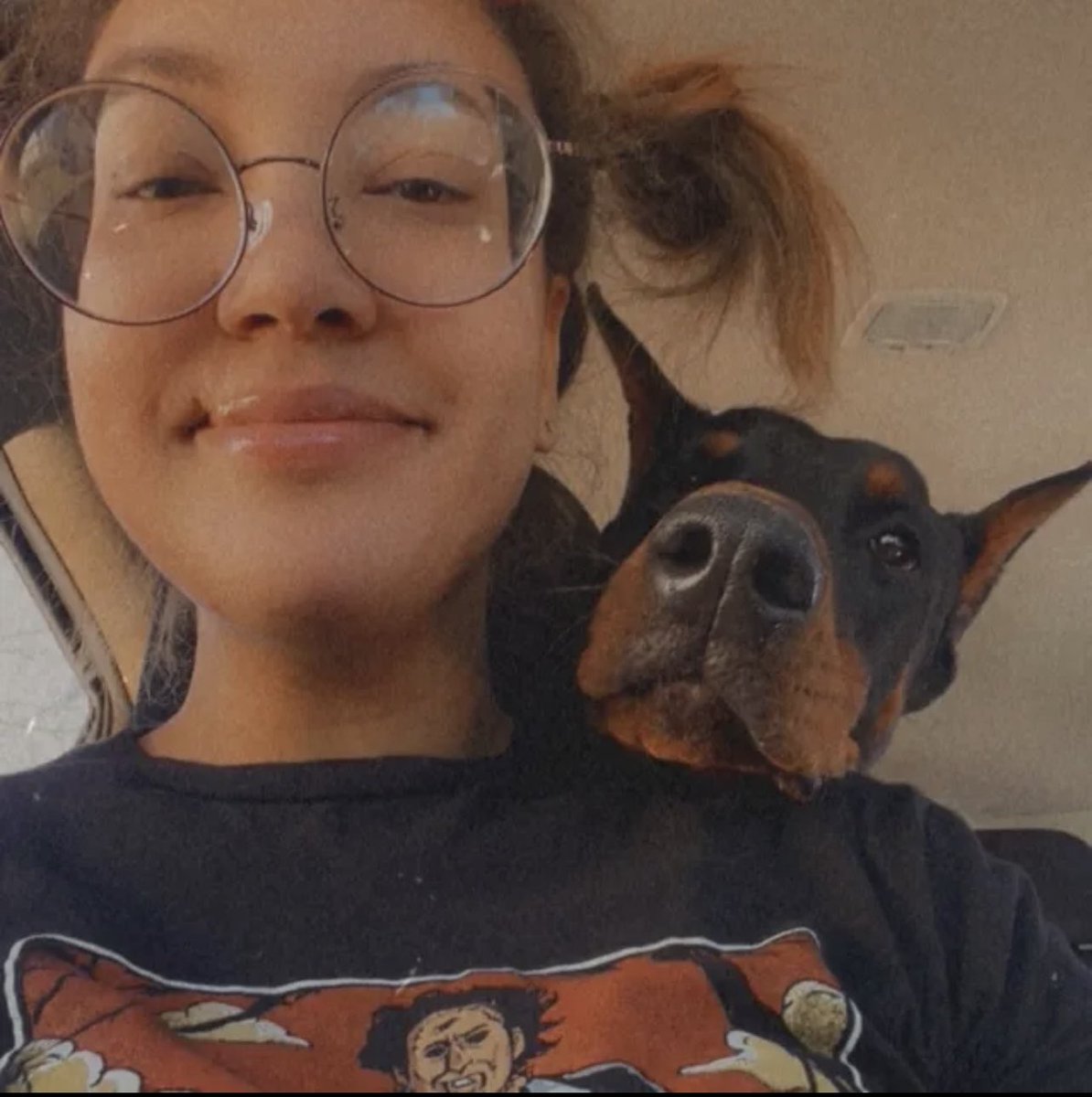 sexworkmemes's tweet photo. @PatsKam Looks like my pup 🐾 https://t.co/Celc5C4Pe3