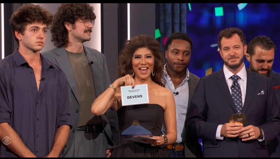 TheSpoilerGirl's tweet photo. I will never credit him as a winner. He had a DPOV, bribe, and the icons were handed HOH's. I would have been all for his win if he didn't have these advantages. 

Call me a hater? I don't care. Everyone was playing for their family! #BB28 https://t.co/UO3jFA9DWt