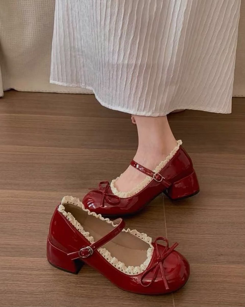 shemadha's tweet photo. Yang mau samaan bisa pilih warnanya disini ya👉🏻 https://t.co/zYm1vg2sSG aku si prefer merah xiixixi￼ https://t.co/paTDmO9Rkb