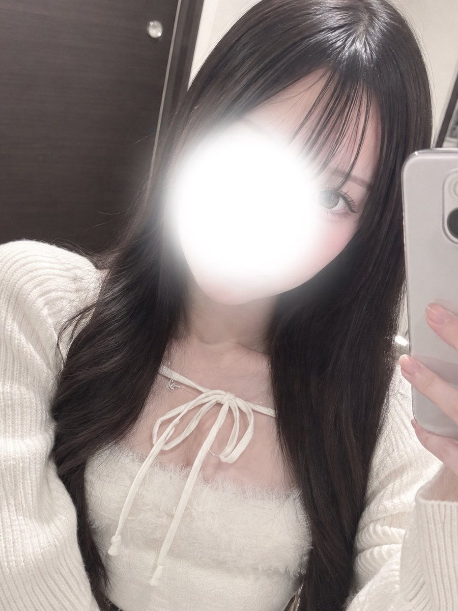 jurijkc3's tweet photo. おはようございます☀
今月初出勤です〜✨
11:00〜21:30います♡
遊びに来てください👼🏻🤍 https://t.co/OO1RAZT5wt