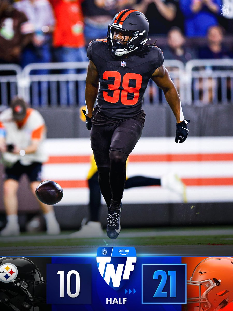 HALFTIME: Cleveland in control.

@​PITvsCLE on Prime Video
Stream on @​NFLPlus 
 [📷](https://pbs.twimg.com/media/HTlxOnaW4AEAMDm.jpg) https://pbs.twimg.com/med