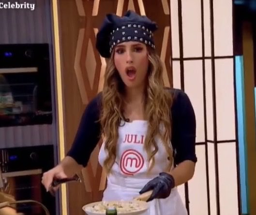 UnReTuit's tweet photo. Cuando te llega el resumen de la tarjeta

#MasterChefCelebrity https://t.co/At4vyTdMIp