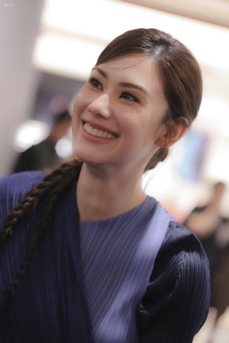_09jannn's tweet photo. น่าร้ากกกกกก🫳🏼

LENA AT PLPL ISSEY MIYAKE
#plplisseymiyakexLena 
#LalinaLena https://t.co/7s8yvTTNAI