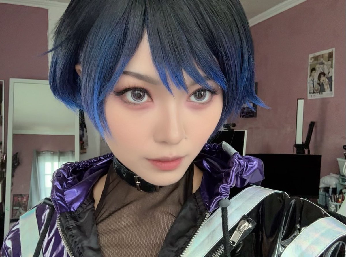 yuyuisforyu's tweet photo. Cosplaying Reina again today! ⚡️ https://t.co/hDTLwLR5QA