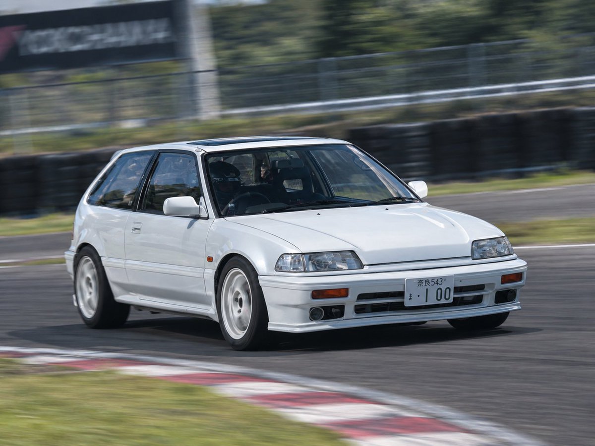 silvia_s15specS's tweet photo. @matsu_carcycles のっぺりした感じですが最高です！！
教えていただきありがとうございます☺️✨✨ https://t.co/VsWrcbJhAA
