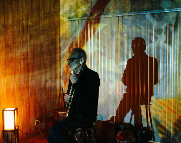 jgrossnas's tweet photo. Jon Hassell's final concert (aka new album Music In Invisible) detailed by his band- interviews (PSF article) https://t.co/ITN8ILjdhs @WarpRecords #FourthWorld https://t.co/eX7Rfvh4Bs