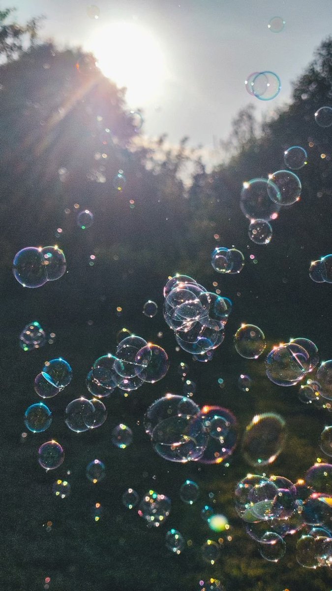silenttearthh's tweet photo. bubbles https://t.co/qmswpAn8EZ