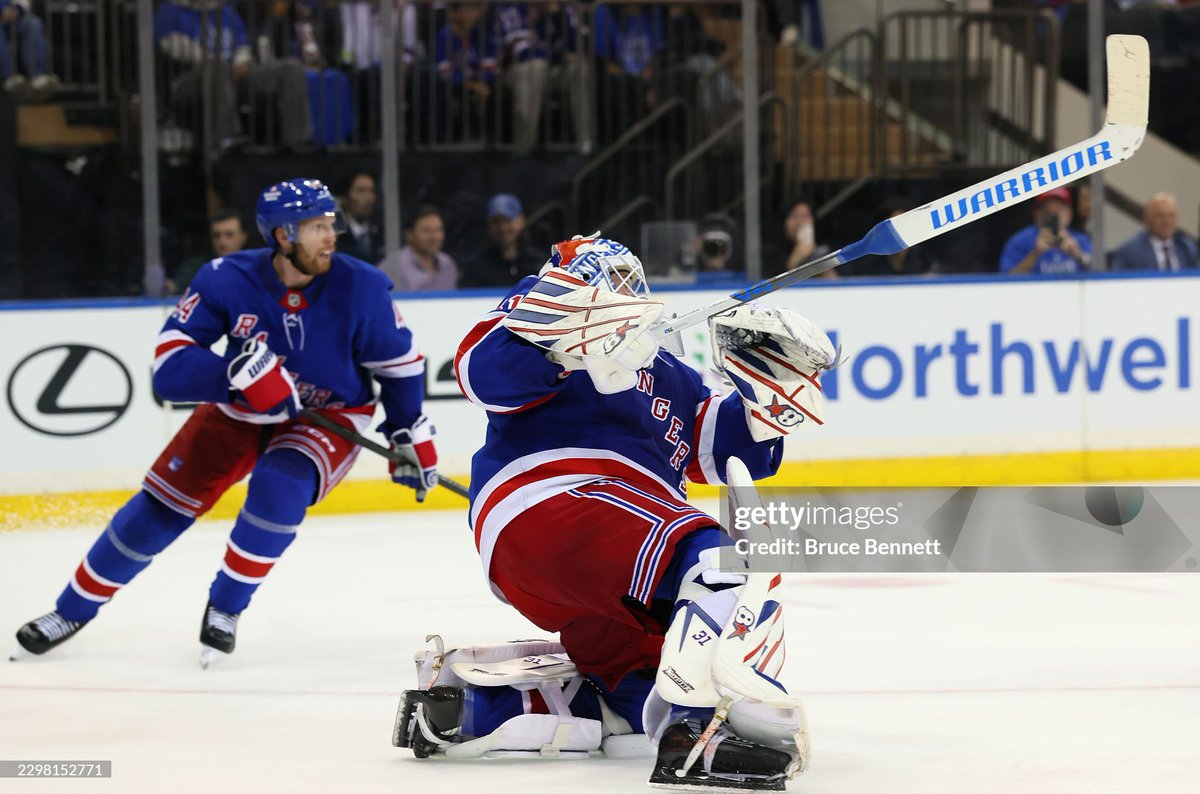 StatBoy_Steven's tweet photo. Not only was it the first ever goalie-goal in #NYR history...

It was also the fastest goalie goal in NHL history, coming in game 2 of the season.

Prior to tonight, it was Filip Gustavsson's goal in game 4 on 10/15/2024. https://t.co/Coglmb6lVC