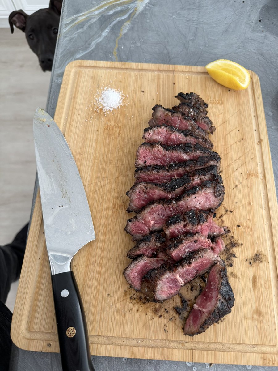 Kellykellam's tweet photo. @saifedean I grill about 4 steaks a week.  And it never gets old.  Good grass fed beef.  No sides usually (or an occasional veggie mix periodically).  

And my mom keeps telling me I “shouldn’t have more than 4 oz of red meat a week” 

Sure.  4oz of McDonald.  Not top quality ribeye.  lol. https://t.co/jMsLSV92ng