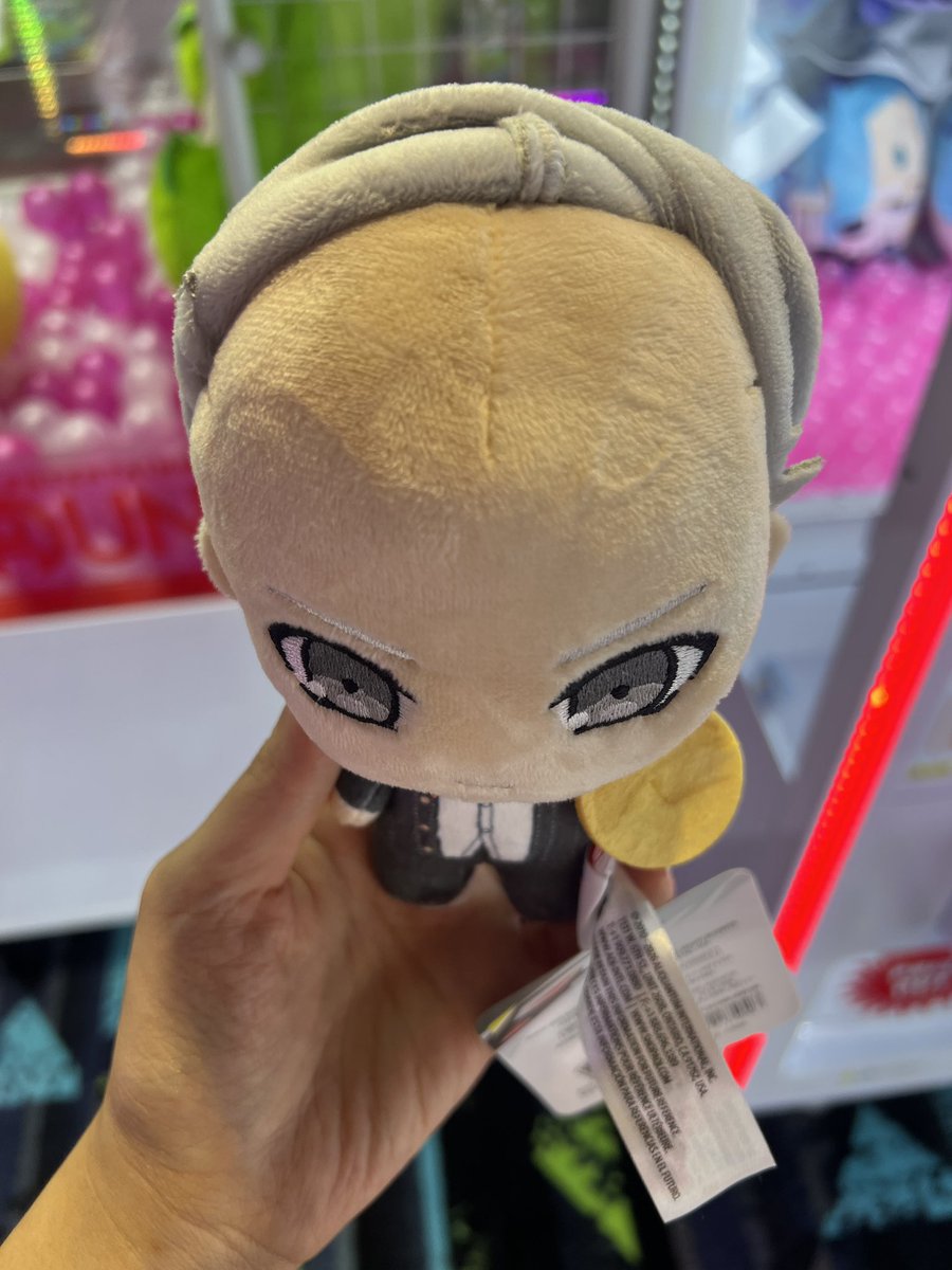 Cosplaytendency's tweet photo. The game is how old now?!?!?! https://t.co/PM7rLQYm8o