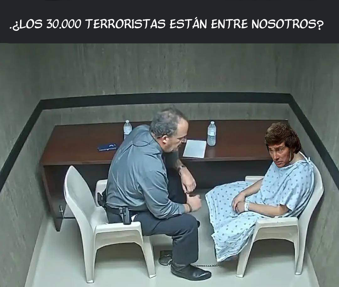 cobanicurt's tweet photo. Helicóptero o chaleco de fuerza. https://t.co/odeTgGV4cO