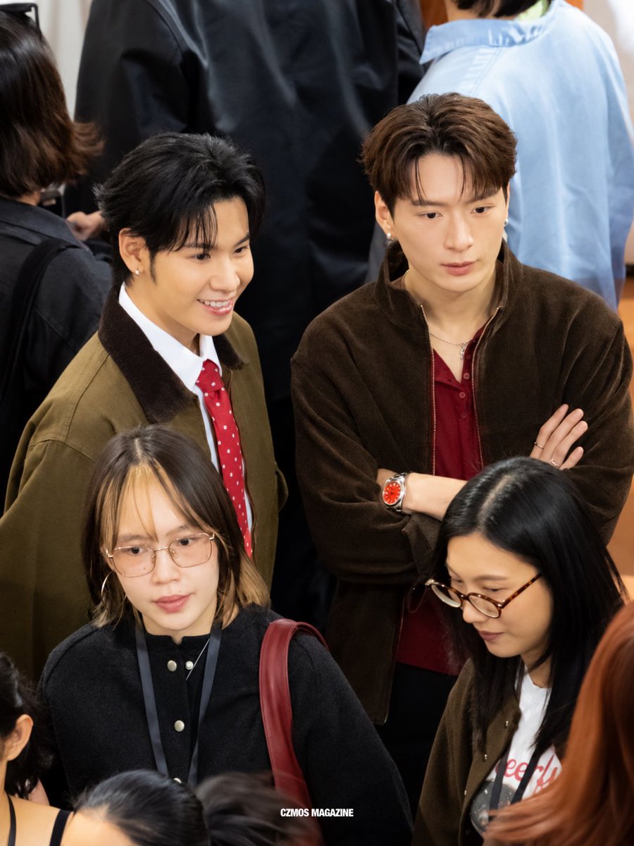 geosimeosiyeo's tweet photo. A moment with @kristtps and @stjinx_maya at the opening of BAZAAR ART 2026 Presented by Central Embassy. #BAZAARArt #BAZAARArt2026 https://t.co/gGWuk5vqSS