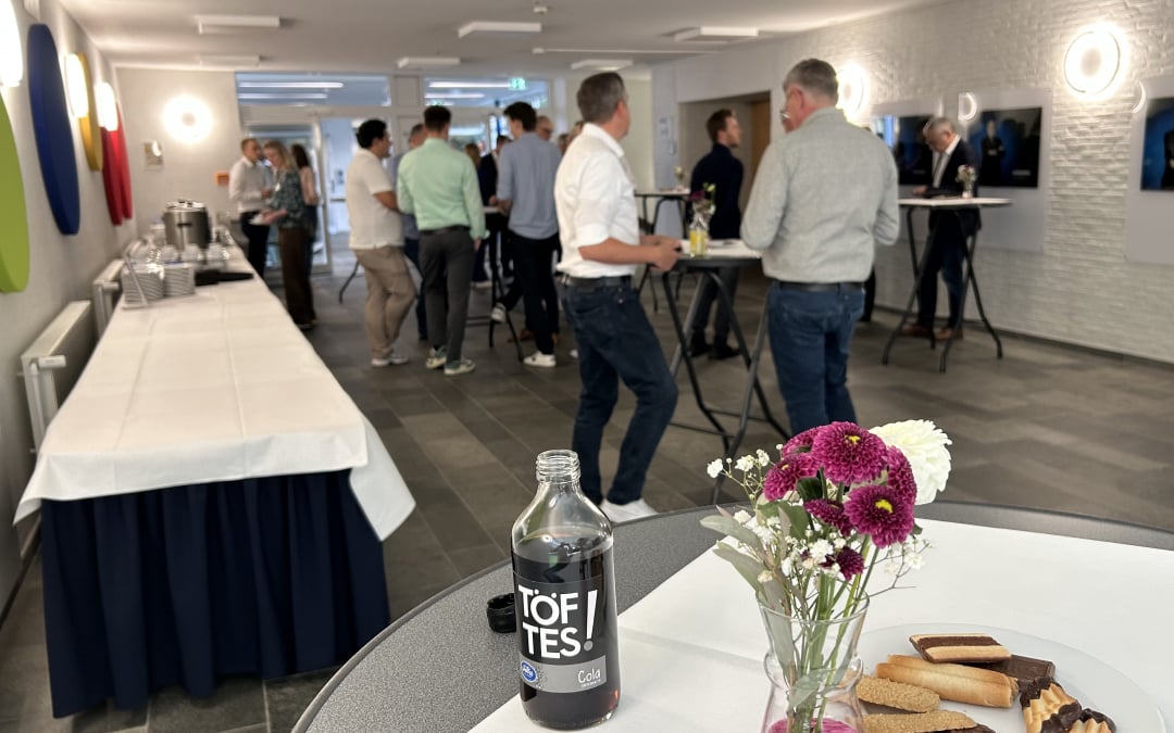 PFIFINNOVATION's tweet photo. 🎓 Forschung trifft Industrie.
Bei der Gründungsfeier des neuen TIPS-Instituts in Iserlohn konnten wir spannende Gespräche mit Unternehmen, Forschungspartnern und Kunden führen.
💡 Innovation geplant? Beratung: https://t.co/mqCynuJD6I
#PFIF #Innovation #Forschung #Industrie #TIPS https://t.co/BQUNB1p6Cq