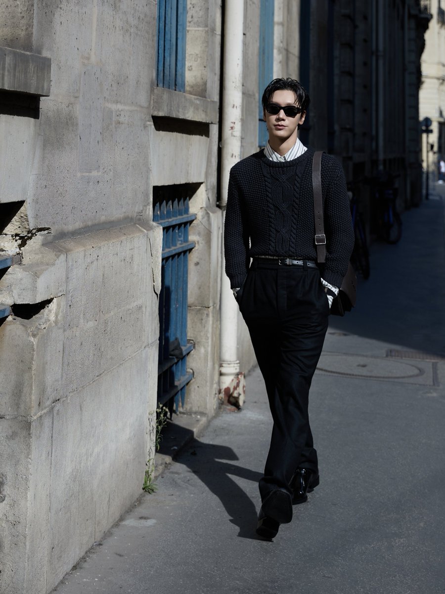 TEN_offcl's tweet photo. somewhere in Paris

#TEN #YSL #SaintLaurent
#SaintLaurentxTEN
#TENforYSLPFW27 https://t.co/pUNJYFtshH