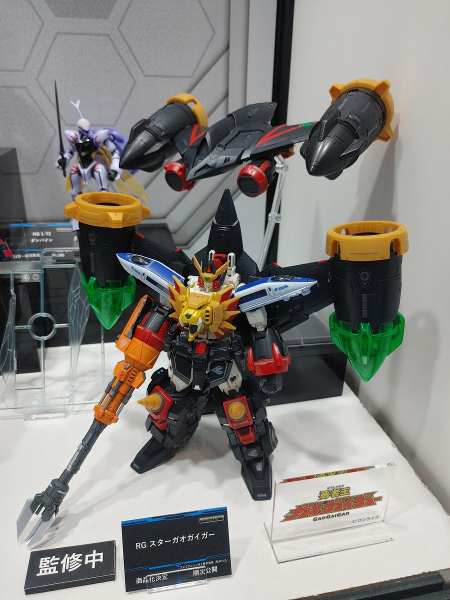 2000over_toy's tweet photo. RGスターガオガイガーとケロロ軍曹。
スターガオガイガーはプレバン限定だから即完売するかな～
ケロロ軍曹は冬樹くんとか忘れてない？

#全日本模型ホビーショー https://t.co/FGiK5tdZK6