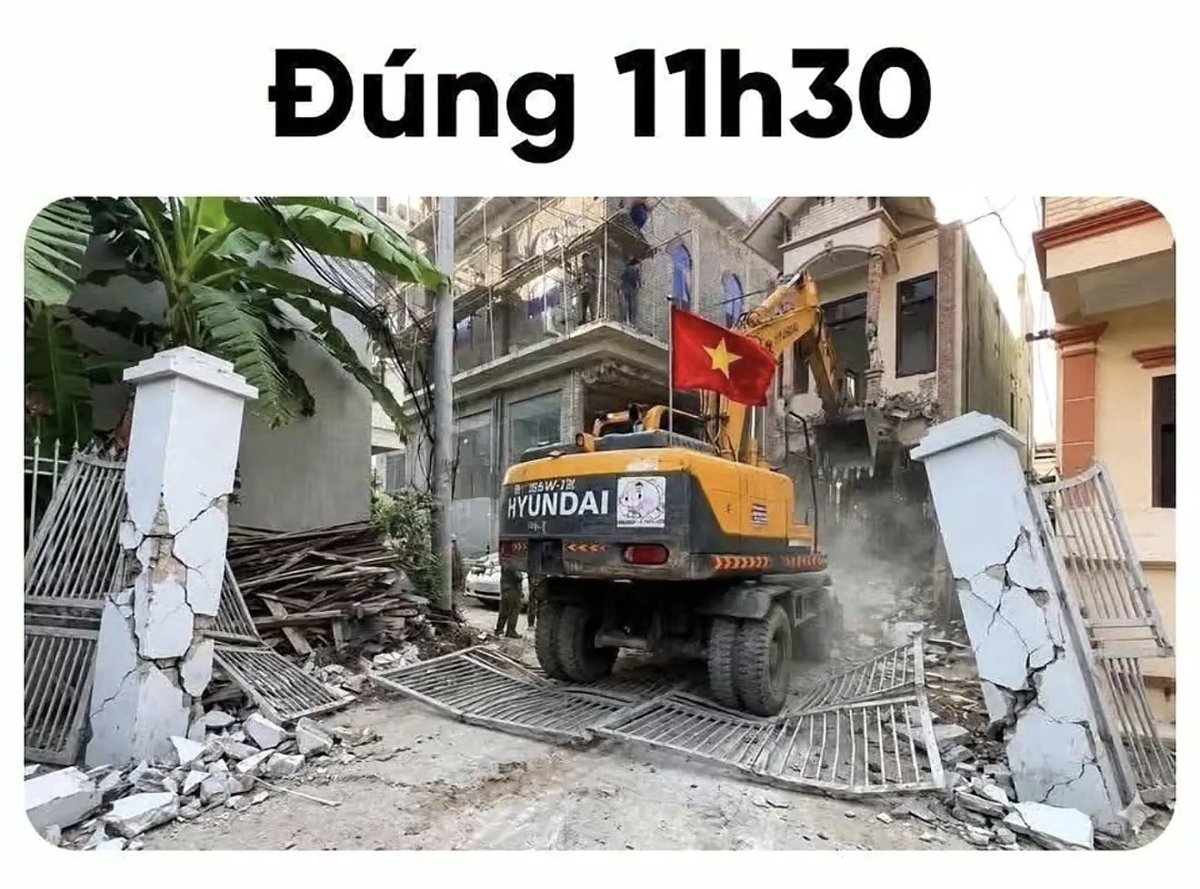caucasaigon0303's tweet photo. @JohnStonesdqlw Ảnh này đc k John https://t.co/EGZKt8EHUs