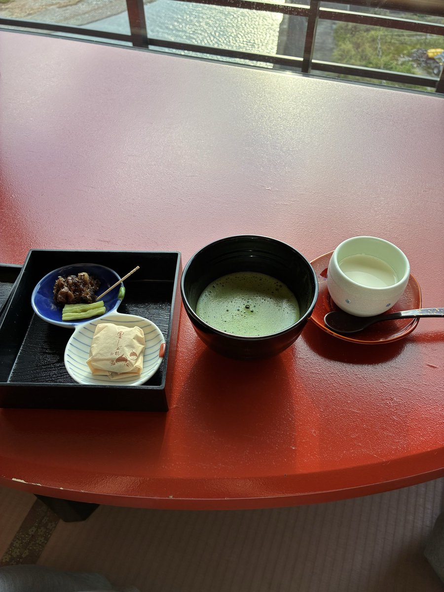 Sinatra_FF11's tweet photo. 毎年同じ日に同じ旅館で
相方の誕生日温泉旅行♨️
今年もお世話になります🤩
6階は初‼️最高過ぎる😁 https://t.co/8hkD8Zyq98