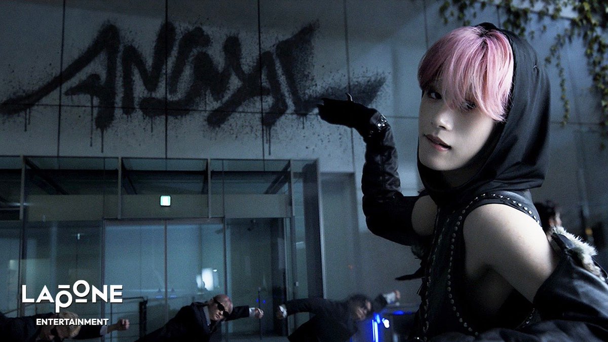 modelpress's tweet photo. JO1、全米デビュー作タイトル曲
「ANIMAL」MV公開✨️

川西拓実が作曲参加🩷
ワイルドに踊り狂う🔥
https://t.co/C7p2kMqOXb

📝曲に込められたメッセージ
「誰もが心に秘めている野生（ANIMAL）を自分らしく解き放つ」 https://t.co/mHJGEts3IL