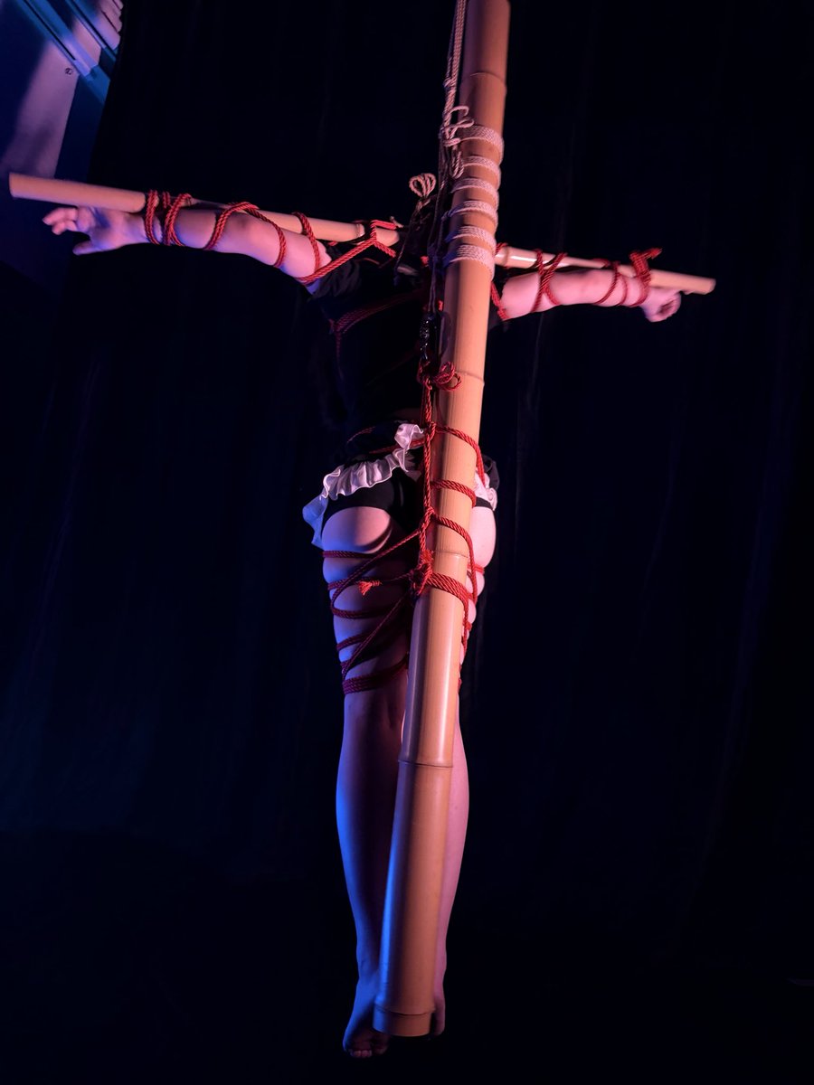 raison_itami's tweet photo. Take your inevitable sin

R: @40_shibari 
P: @40_shibari 
V: @Ropestudio_404 https://t.co/H9gnFbOW17