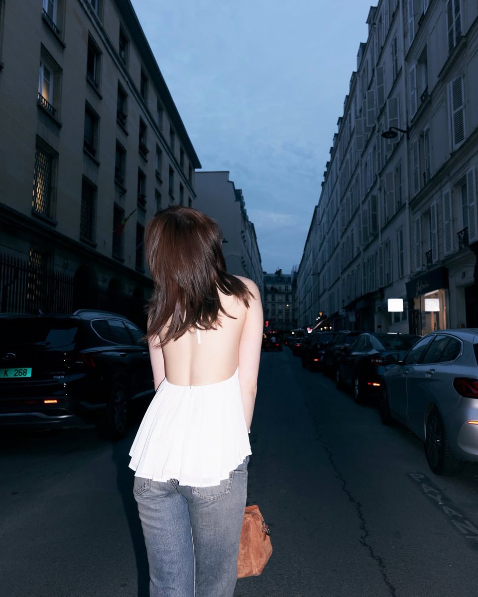 nongplaaaaa's tweet photo. กรี๊ดดดดดดดดด ทุกคนคะะะ หนูออมมาลงลุคนี้แล้ววว อหห ผมเข้าใจคุณหลิงทุกอย่าง ยอมค่ะ ยอมมม

#LingOrmDiorSummer27 
#Ormkornnaphat https://t.co/YPInfrnhYA