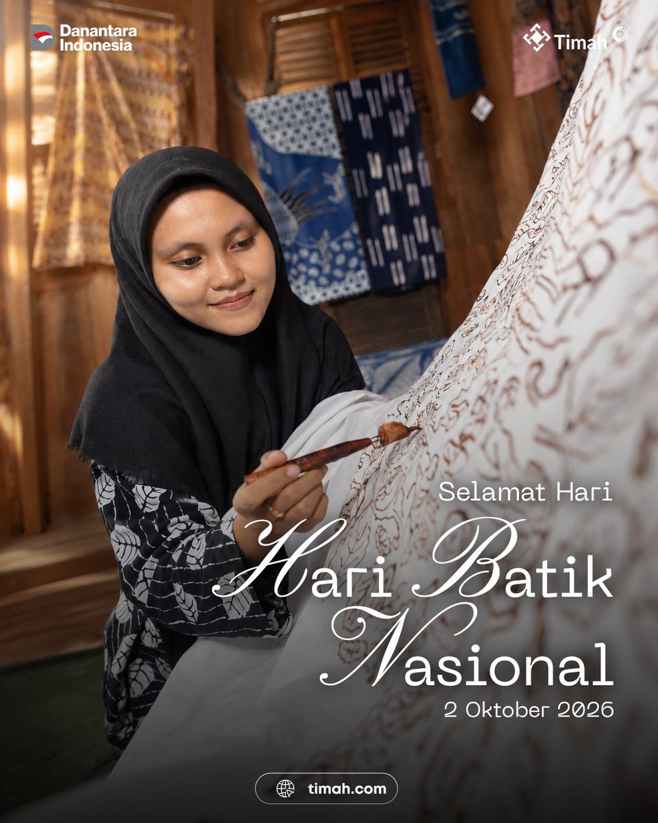 Official_TIMAH's tweet photo. Batik bukan cuma warisan, tapi bagian dari gaya kita hari ini. 

Dari acara resmi sampai nongkrong santai, batik selalu punya cara untuk tetap keren dan relevan. Yuk, terus pakai, kenalkan, dan bangga dengan karya budaya Indonesia. 

Selamat Hari Batik Nasional, 2 Oktober 2026 https://t.co/xanQF9ye5O