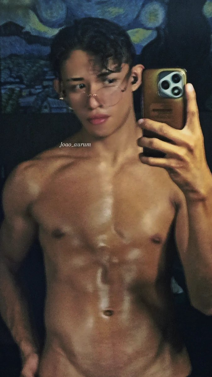 JoaoAlec_'s tweet photo. 😵‍💫✨ https://t.co/JMumv5TyU1