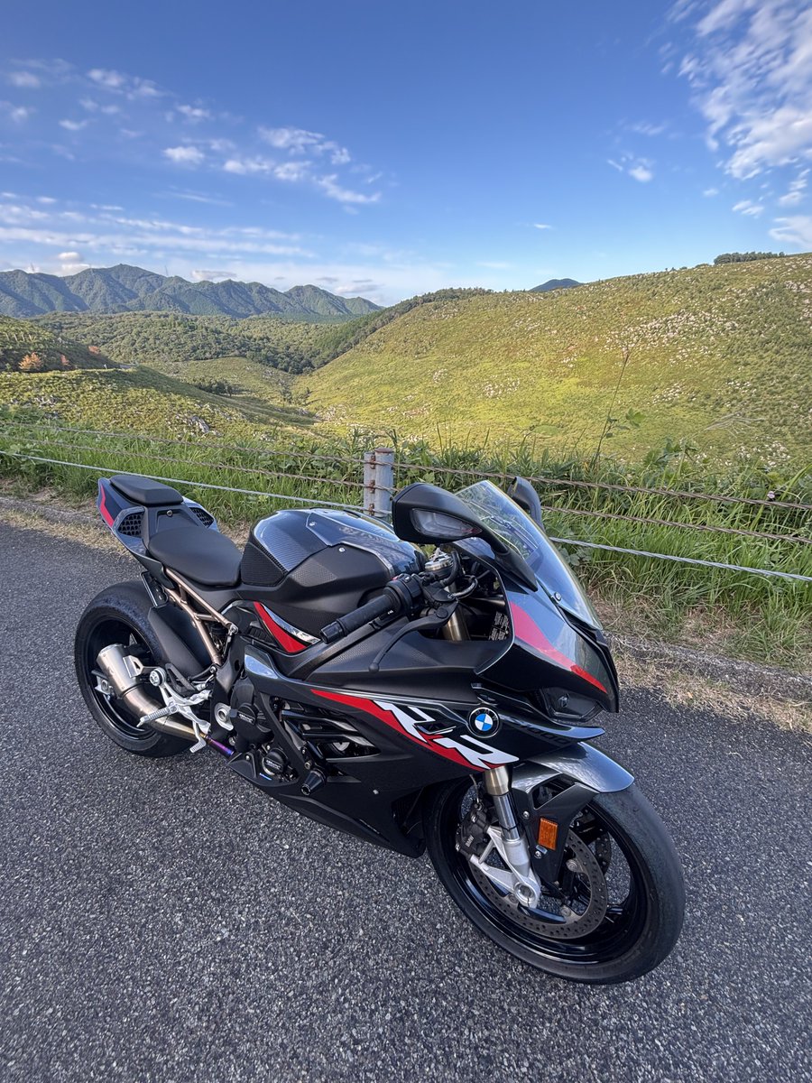 2000mzk's tweet photo. 10000km❗️

#平日ニート界隈 https://t.co/XaLJe7CWT3