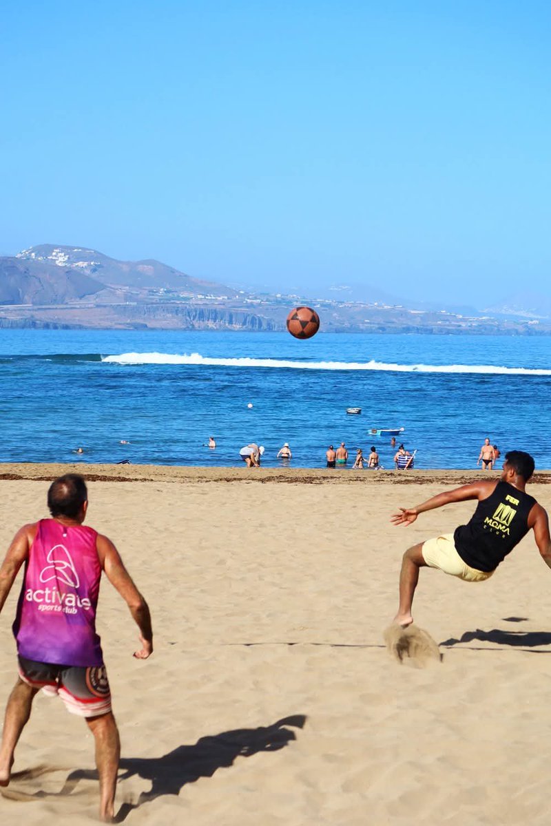 LasCanteras's tweet photo. Buenos días, viernes 🌺
Refresca
Mucha precaución con el mar y sus corrientes 🌊🏊🏽♀️
Nuboso o intervalos nubosos 🏖️
Portada web:
https://t.co/eNsPwGBRBH
Mareas y otros datos: https://t.co/ORa5aZJP9k
📷 Fútbol playa
https://t.co/ap8ftVH7kx
#Fotodeldia https://t.co/vSIgYsY6KD