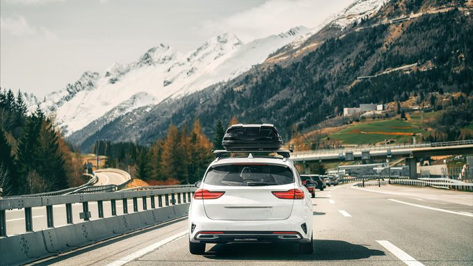 LeShuttle_Help's tweet photo. Good Morning, our service is operating to schedule in both directions with regular departures. Keep up to date on our service here https://t.co/i5Isr5QWx6 and we look forward to welcoming you on board. https://t.co/VOQGxJxteE