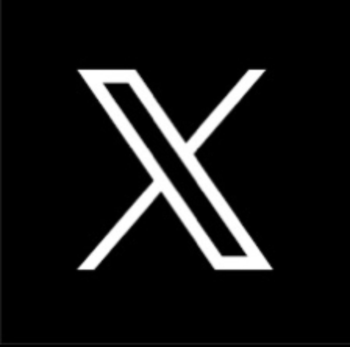 theyfwoc's tweet photo. 5m views on X         Or   5m views on TikTok https://t.co/IHzxwWnYfe