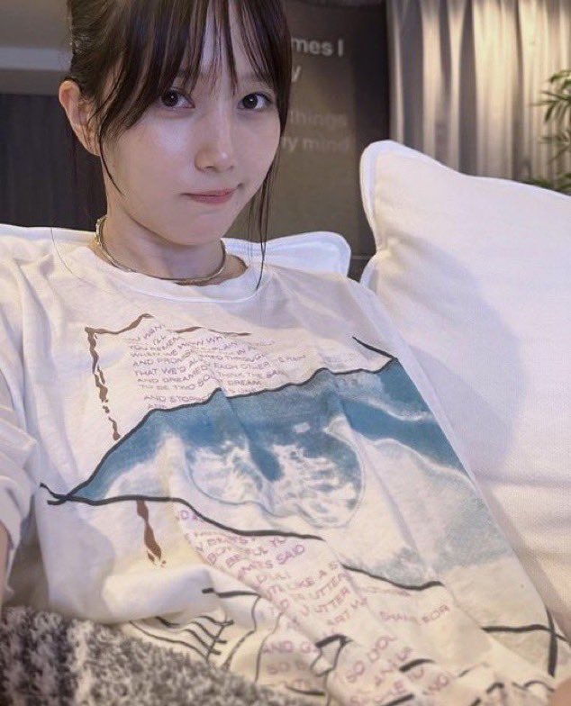 kokoko_9764's tweet photo. こういう圧倒的な爆美女って大体こっちの匂いするからずるい。 https://t.co/EMx9yKwC3M