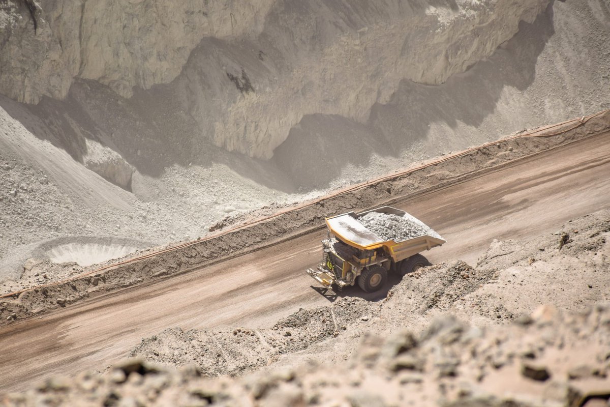 minenergybiz's tweet photo. Chile’s copper output falls 12.8% in August hit by weather conditions and ore grades
https://t.co/SgH72Hahjb https://t.co/5olvjcC8os