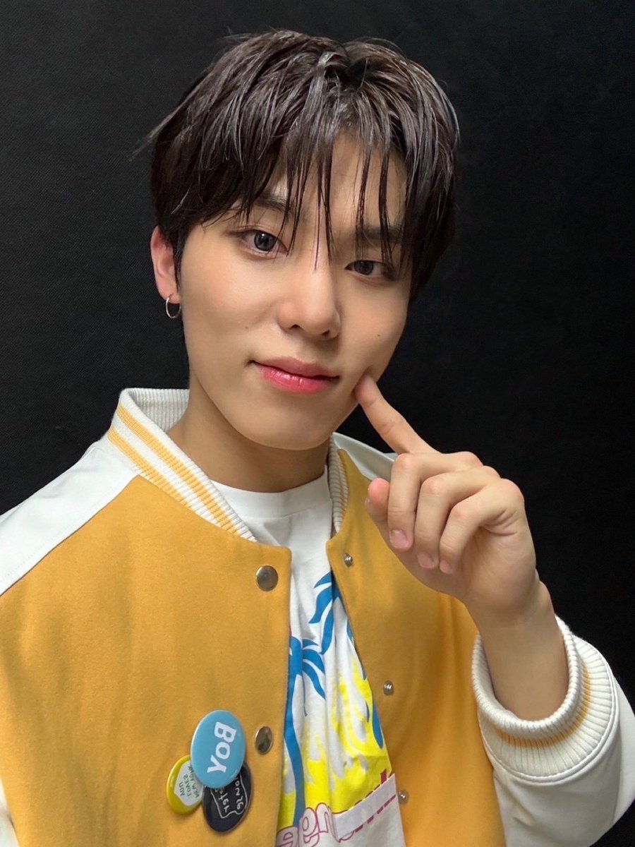 jjeongrang22__'s tweet photo. 볼콕 쩡쩡 (나도 함 찔러보자 따악 한 번만..👈🏻 https://t.co/NQDbE1vgwE