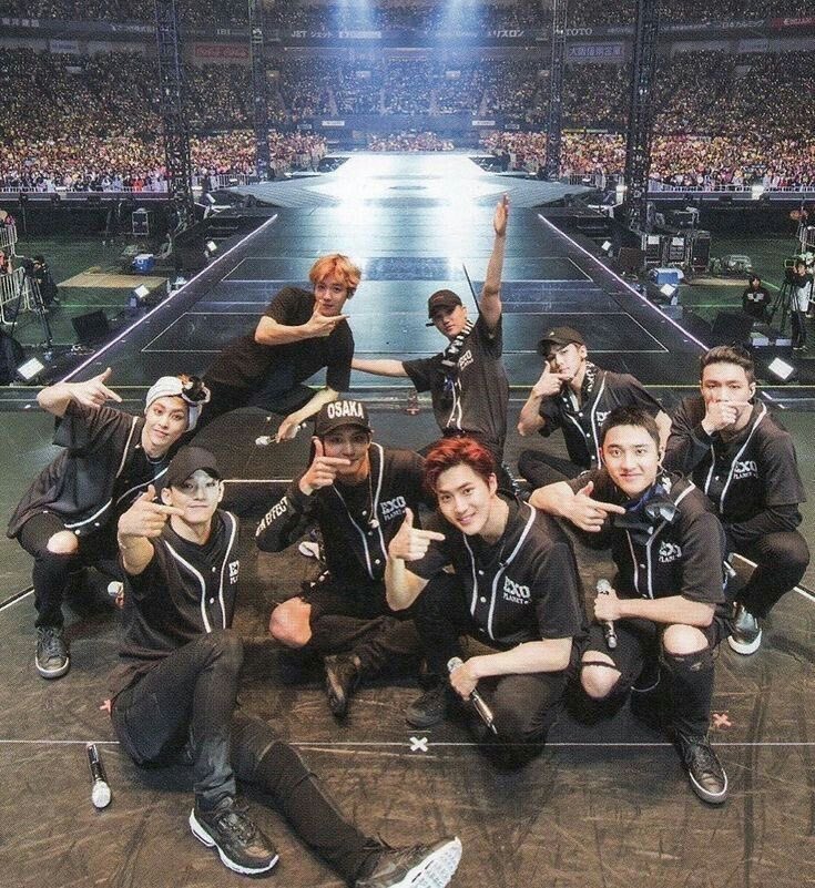 LetMeSurvive_89's tweet photo. We didn’t know this was a luxury back then. OT9, on one stage, in one frame. Now I’d give anything just to see this sight again. We really had everything😭 I miss my boys so fucking much😭 https://t.co/kUDryl34WB