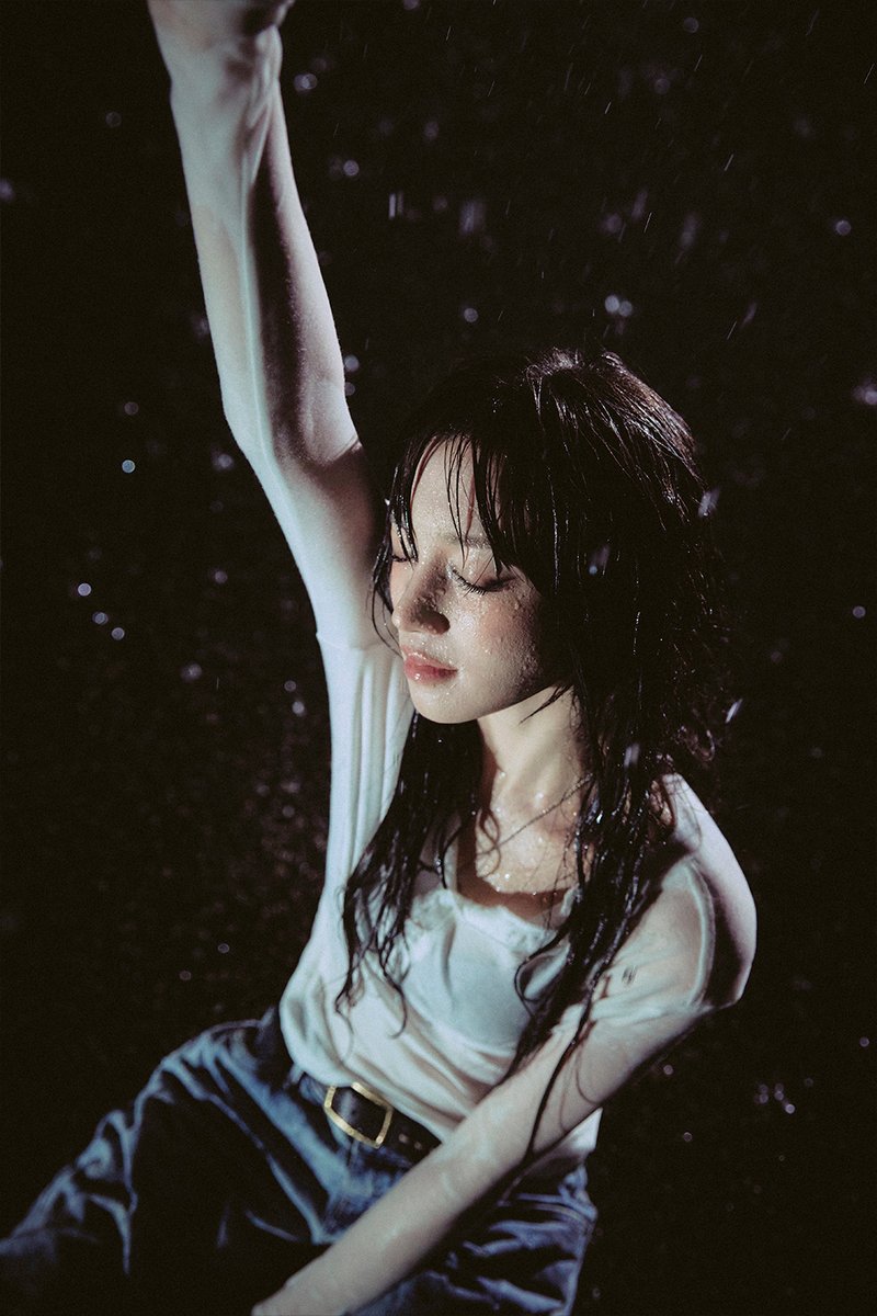 official_i_dle's tweet photo. YUQI 2nd Mini Album [二十七 (27)] Concept Image 3

2026.10.08. 12PM (CST)
2026.10.08. 1PM (KST)

#아이들 #idle
#우기 #YUQI
#二十七 https://t.co/WUcK3KQYeQ