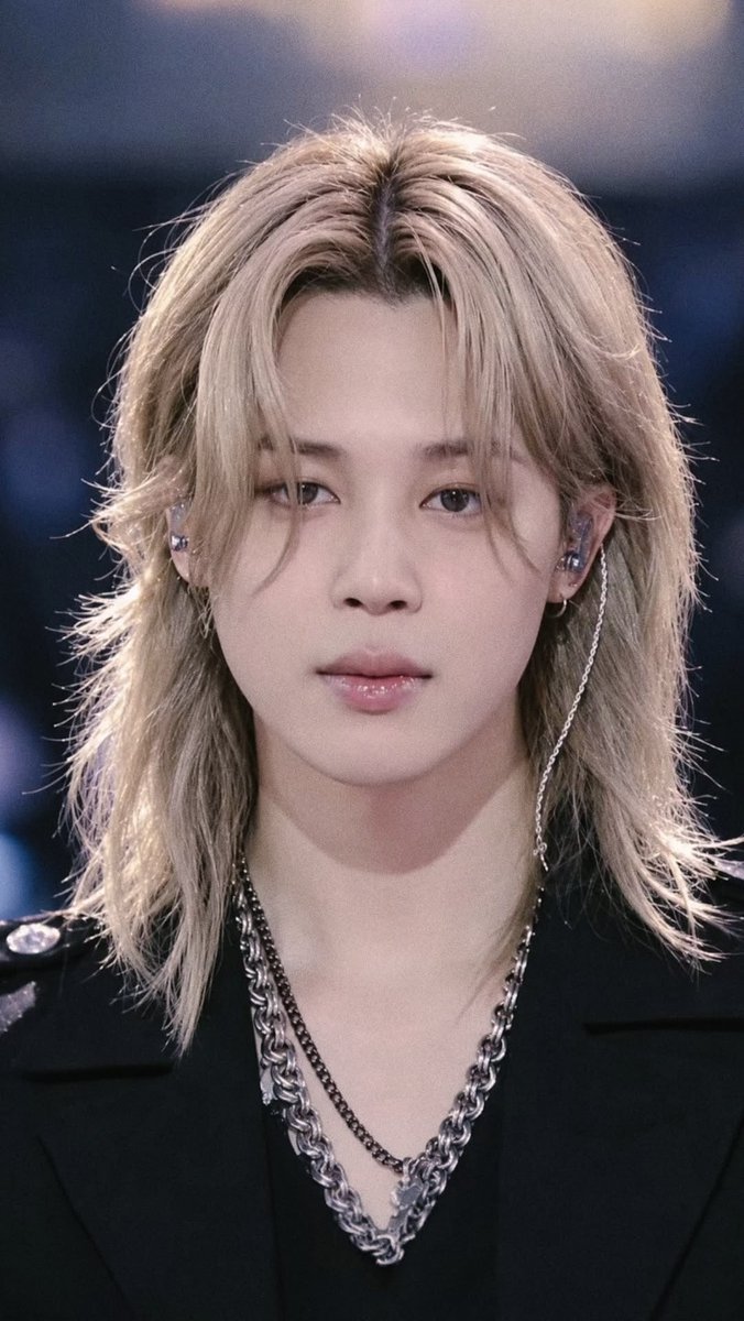 jm7Jimin's tweet photo. Did you meet Jimin when you were in a lot of pain? https://t.co/ZiNWfW6pCn