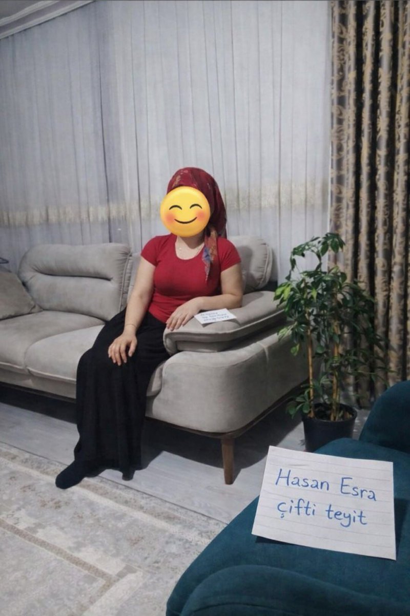 EsrraHasan's tweet photo. Günaydın Bizler Esra ve Hasan 26 28 yaşlarında tesettürlü kapalı genç evli çiftiz burada bulunma amacımız görüntülü Show'da tanışıp güzel bir arkadaşlık dostluk kurmak adına görüntülü Show'da tanışıyoruz yeniyiz heyecanlıyız ilk deneyimimizi yaşayacak tek beyefendi arayışındayız https://t.co/RUpiPNb9Dg
