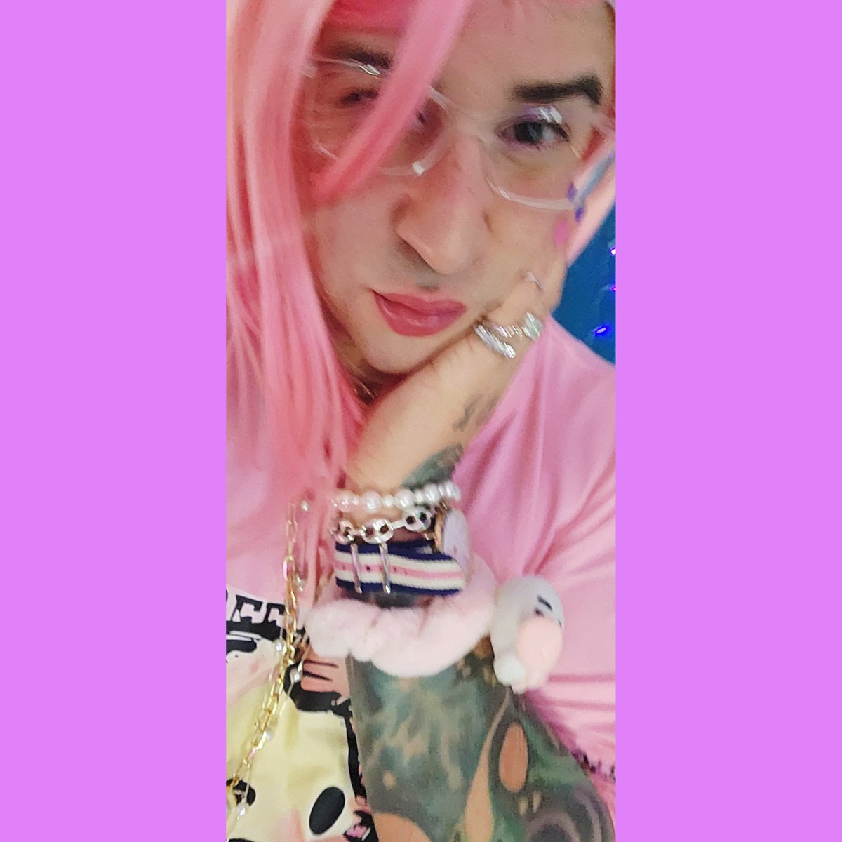 FemboySashaOf's tweet photo. PINK 🎀 #sissy #crossdresser #bisexual #crossdress #femboy #selfie #canadian https://t.co/TxkG6yN6uw