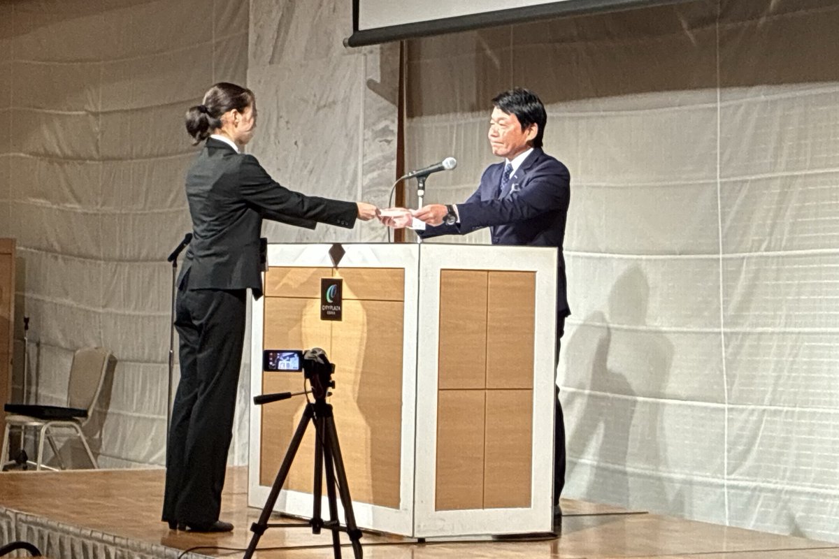 More_Capcom's tweet photo. 昨日カプコンは、2026年度 #内定式 を開催しました！
今年も150名以上の内定者のみなさんにご参加いただきました😊

来年の春、新たな仲間としてみなさんを迎えられることを楽しみにしています🌸

#カプコン #CAPCOM https://t.co/Bgf05JeGdo