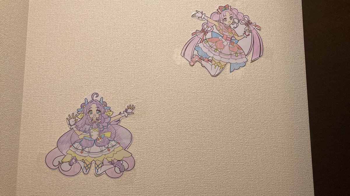 takamelo15's tweet photo. トイレの壁がプリキュアになった https://t.co/2RKmGc1HQO