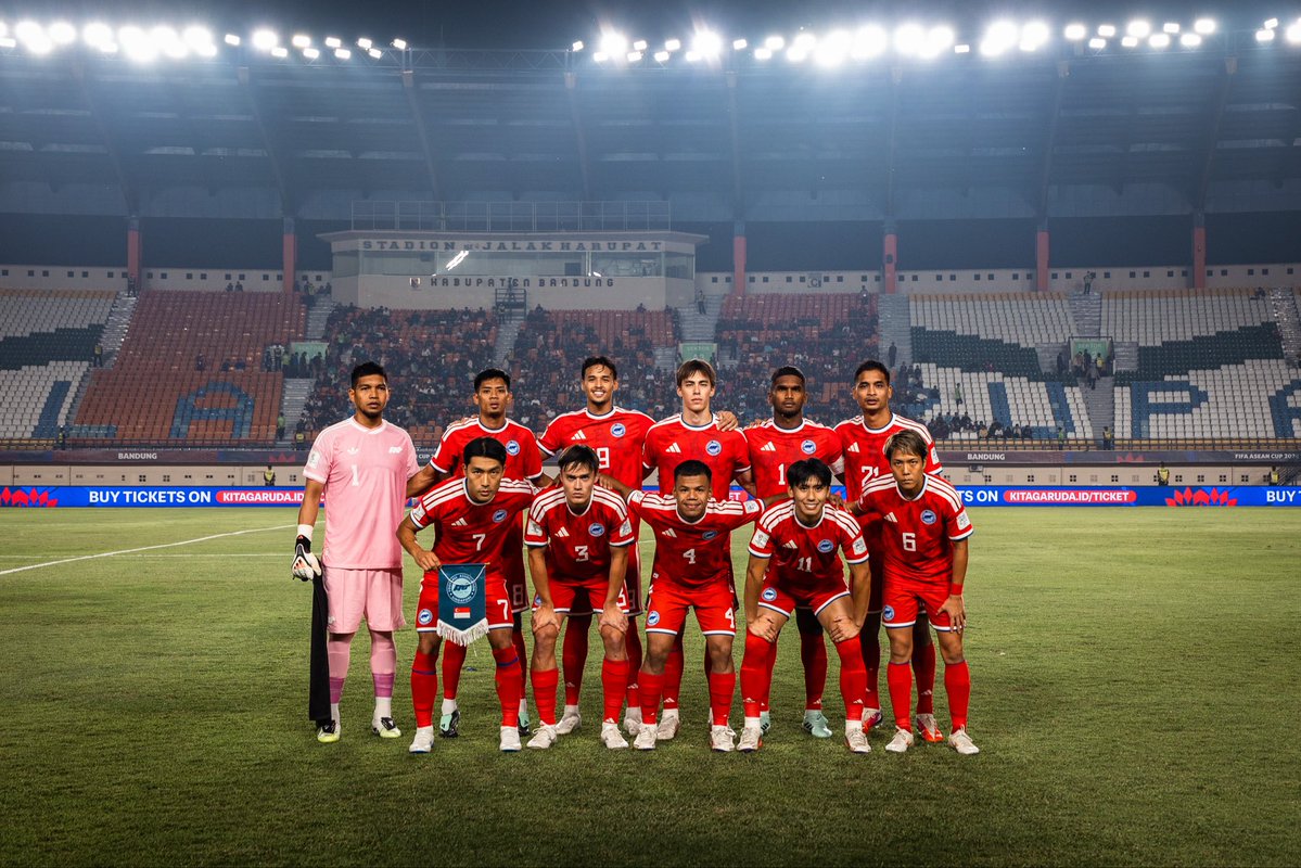 FASingapore's tweet photo. While the Lions’ FIFA ASEAN Cup 2026 campaign came to an end following the defeat against Malaysia, our appreciation for your support remains. 🇸🇬

Thank you to everyone who travelled to Indonesia and to all our fans back home who stood behind the team throughout the campaign. ❤️ https://t.co/XSxGmD2cs4