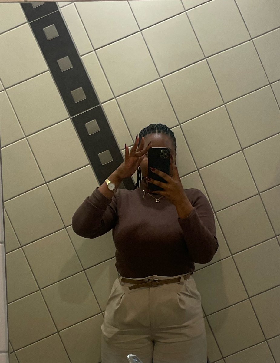 Mabuyi_A's tweet photo. https://t.co/vsUOwRGczY