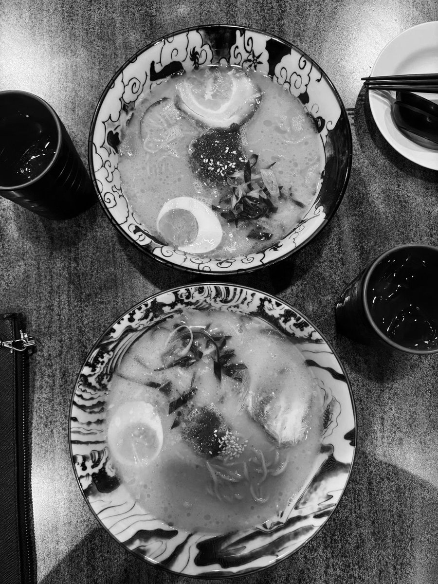 SCARNARI0's tweet photo. ᅠ
ᅠᅠ
ᅠ
ᅠ
ᅠ
 ⚲ M Bloc Space, Jakarta Selatan.
      2 Oktober 2026. | 14.00 WIB.

Mingling here to fill our tummies, now off to the photobox. 📸🤍

ᅠᅠ
ᅠ
ᅠ
ᅠ https://t.co/yDgrDMV0ih