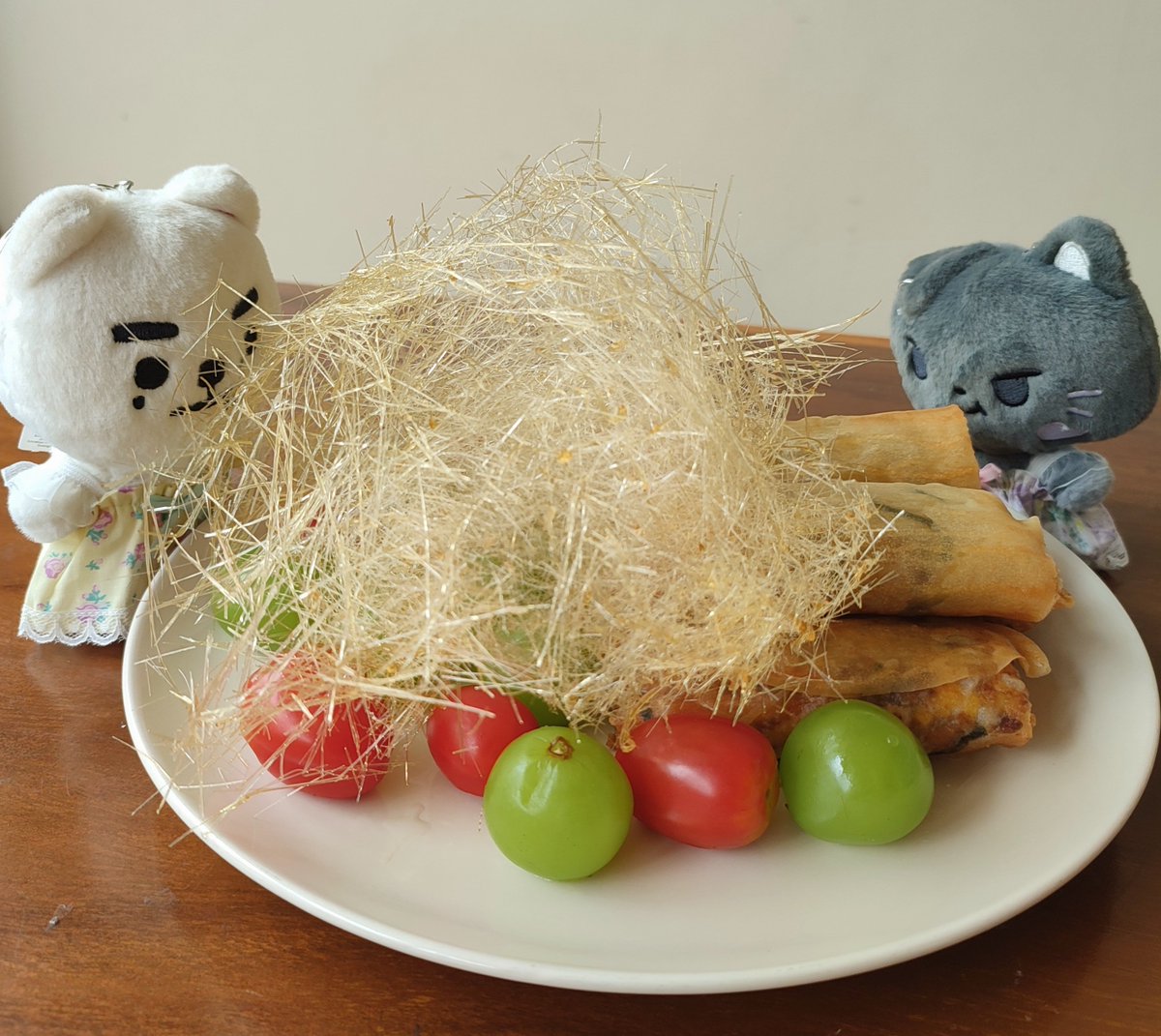 jiharkafm's tweet photo. Idol Spring Rolls ✨

#쉿_비밀의솊 #ShhSecretChefJAY
@ENHYPEN @ENHYPEN_members https://t.co/v0GdoqzLL5