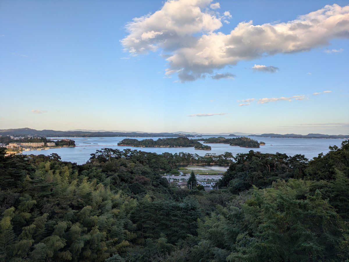 FFR41's tweet photo. 宿気張ったから眺めもいいよ https://t.co/fNxwNmFP8r